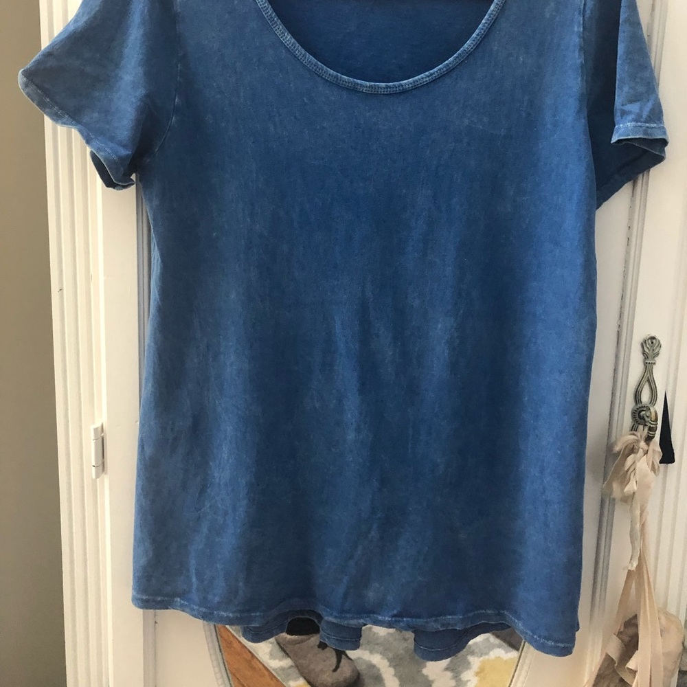LuLaRoe Blue Distressed Classic T